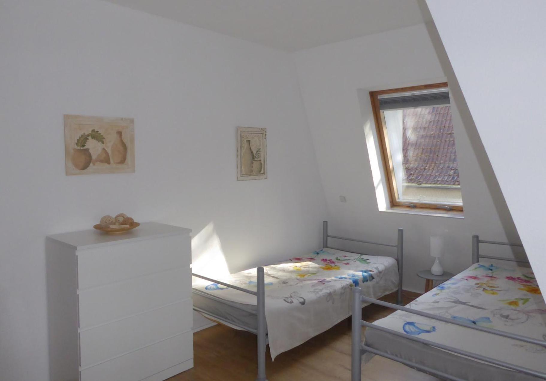 App. Weisses Haus Apartamento Hohen Neuendorf Exterior foto