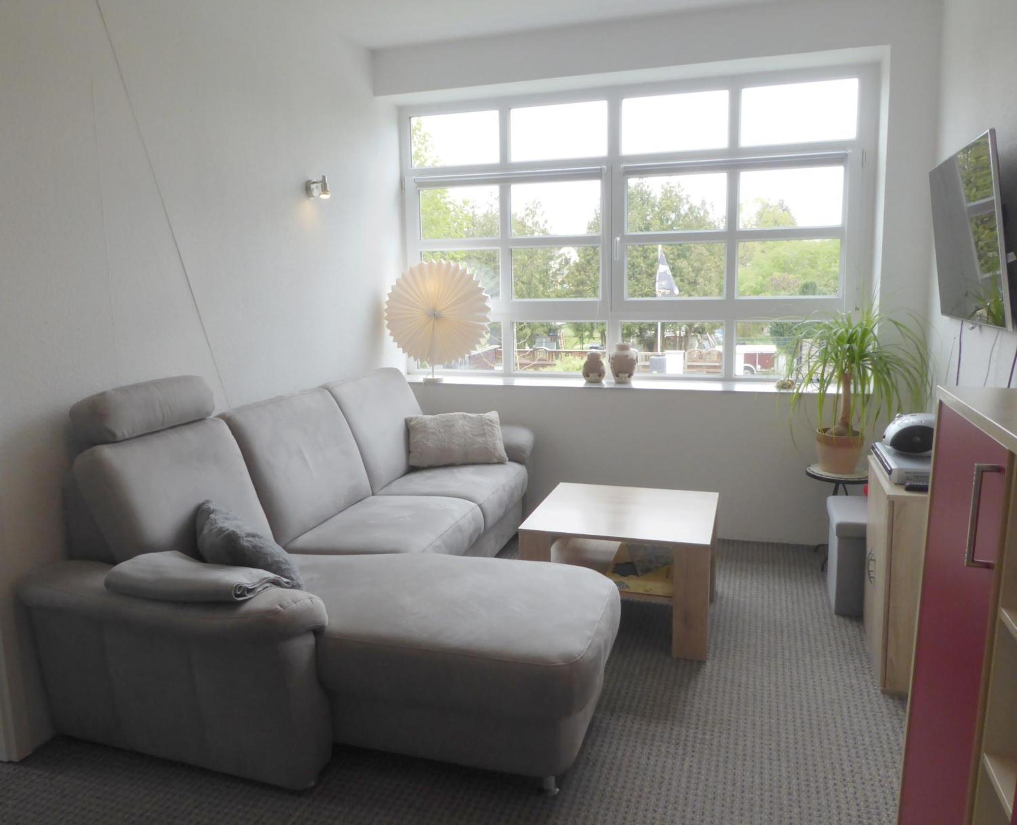 App. Weisses Haus Apartamento Hohen Neuendorf Exterior foto