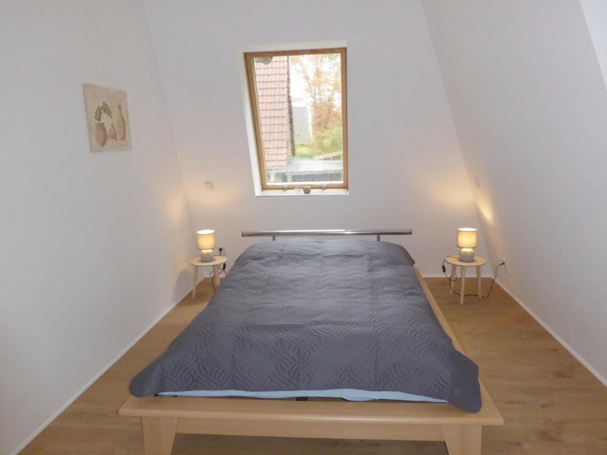 App. Weisses Haus Apartamento Hohen Neuendorf Exterior foto